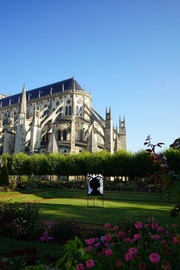 Puits De Jouvence, Au Coeur Des Commerces Bourges Ngoại thất bức ảnh